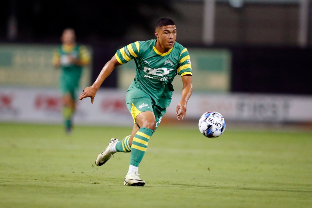 Damian Rivera